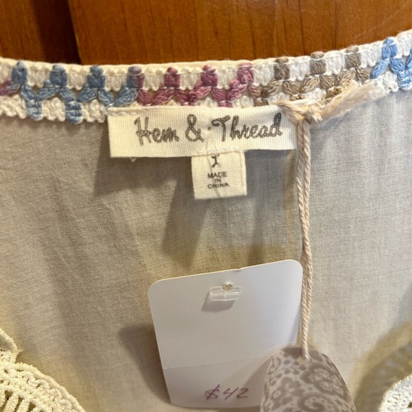 Hem & Thread Cream Dress - Picture 4 of 11